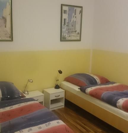 Apartment Dorn Juchen Bagian luar foto