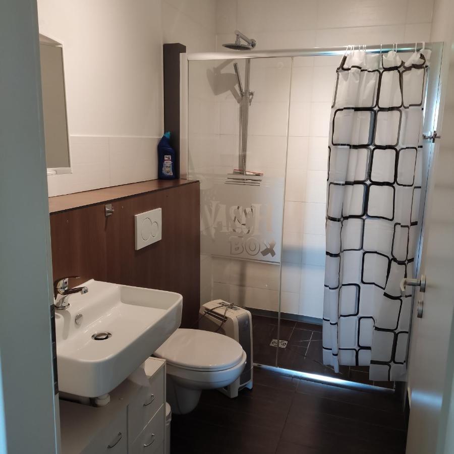 Apartment Dorn Juchen Bagian luar foto